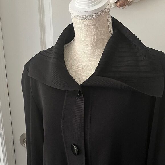 Exclusively Misook Elegant Black Button-Up Shawl Collar Long Cardigan /Jacket - Picture 3 of 11